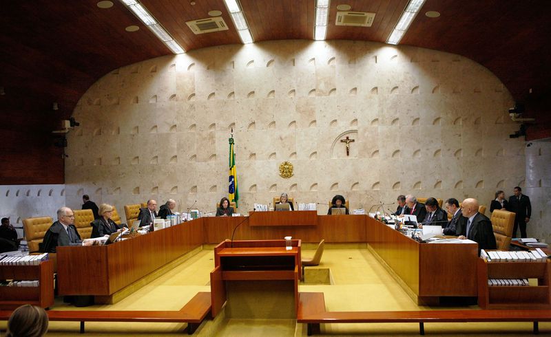 Brasília - Sessão do Supremo Tribunal Federal (STF) para decidir se parlamentares podem ser afastados do mandato por meio decisões cautelares da Corte e se as medidas podem ser revistas pelo Congresso (Rosinei Coutinho/SCO/STF)